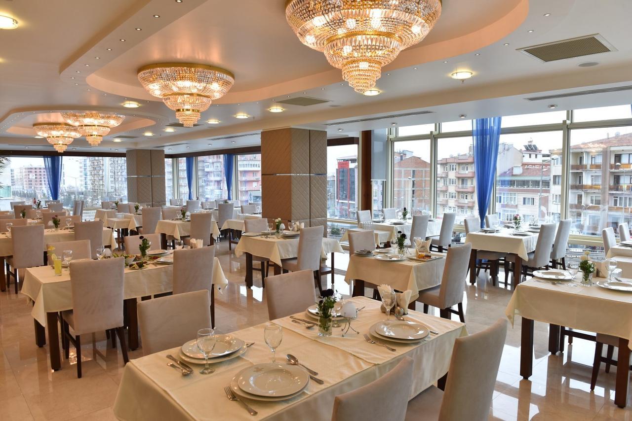 Ozgobek Ronesans Hotel De Luxe Uşak Luaran gambar