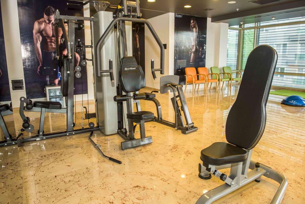 Ozgobek Ronesans Hotel De Luxe Uşak Luaran gambar
